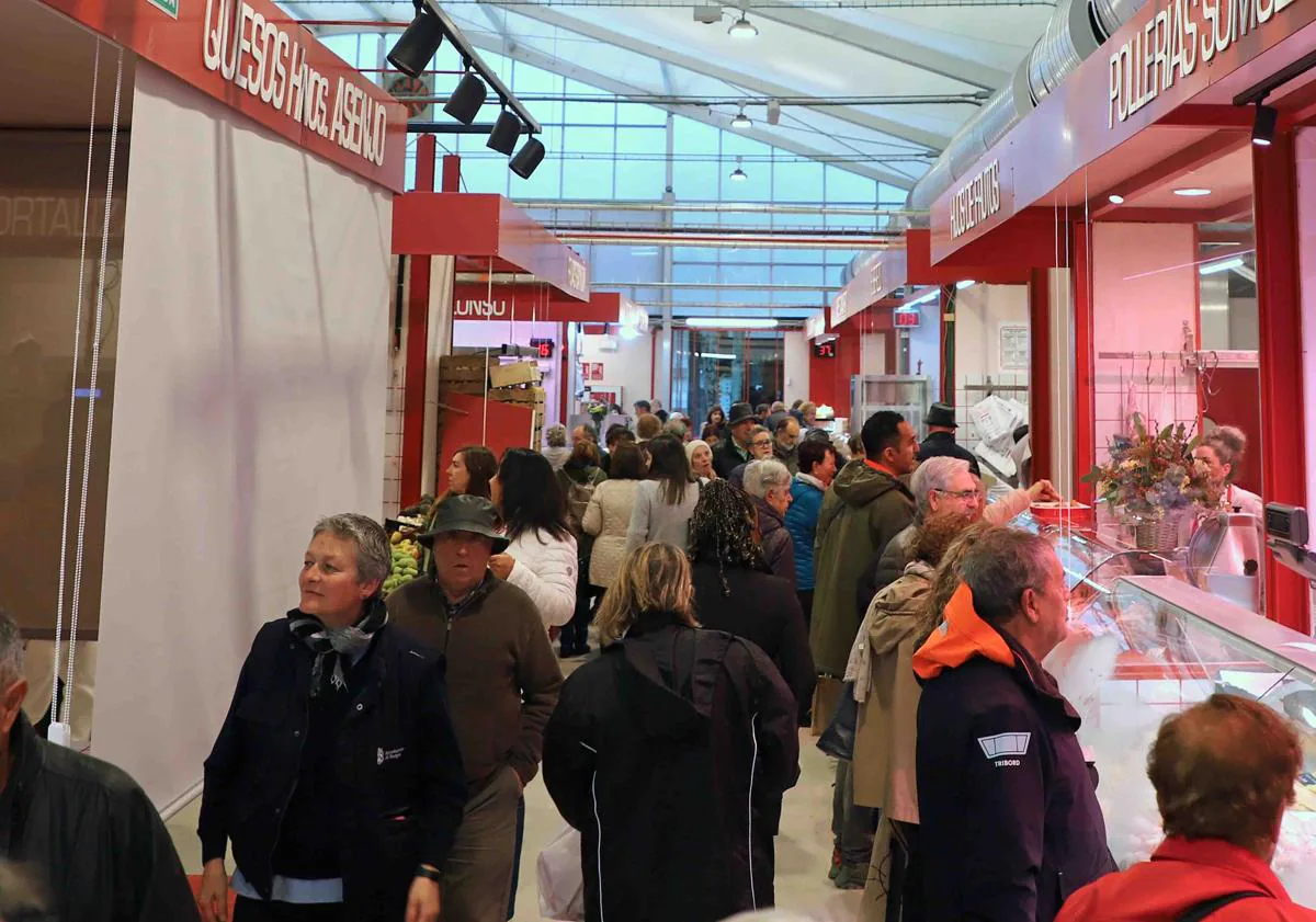 El Mercado Norte Provisional Abre Sus Puertas Con Puestos Y Gran